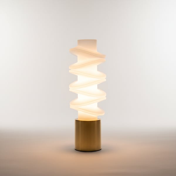 "Echo Cascade Light",