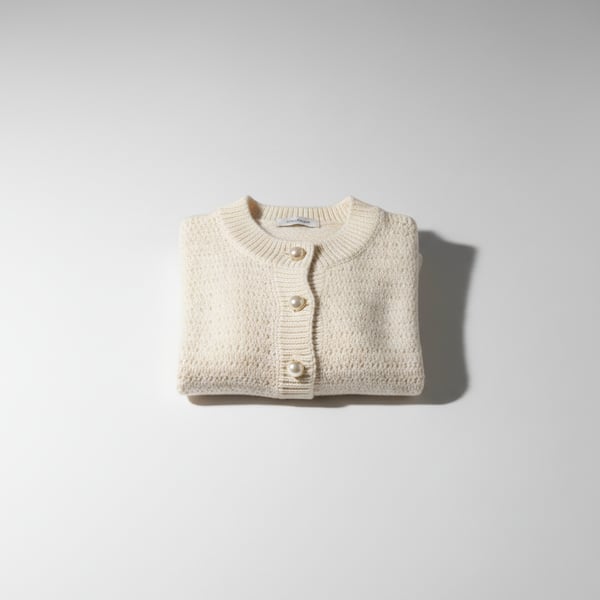 Mes Anges Buttoned Cropped Cardigan