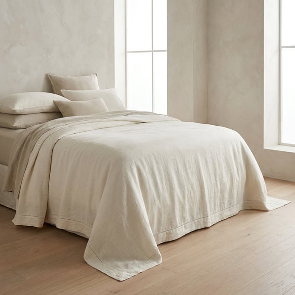 Simple Bedroom Bedspread