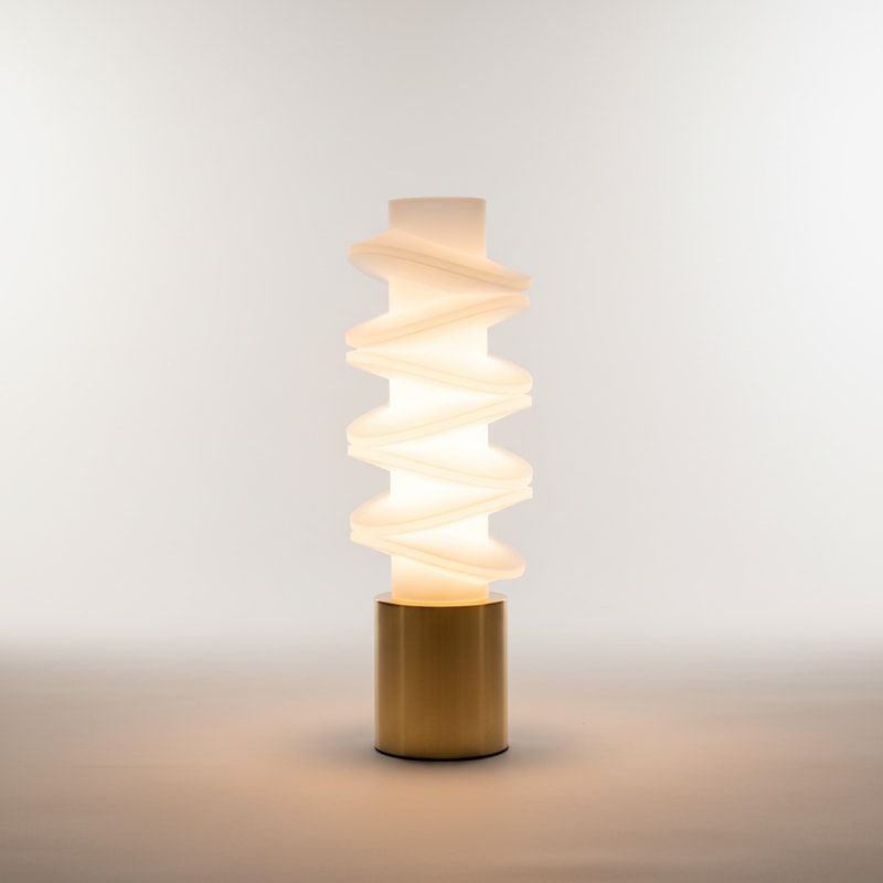 "Echo Cascade Light",