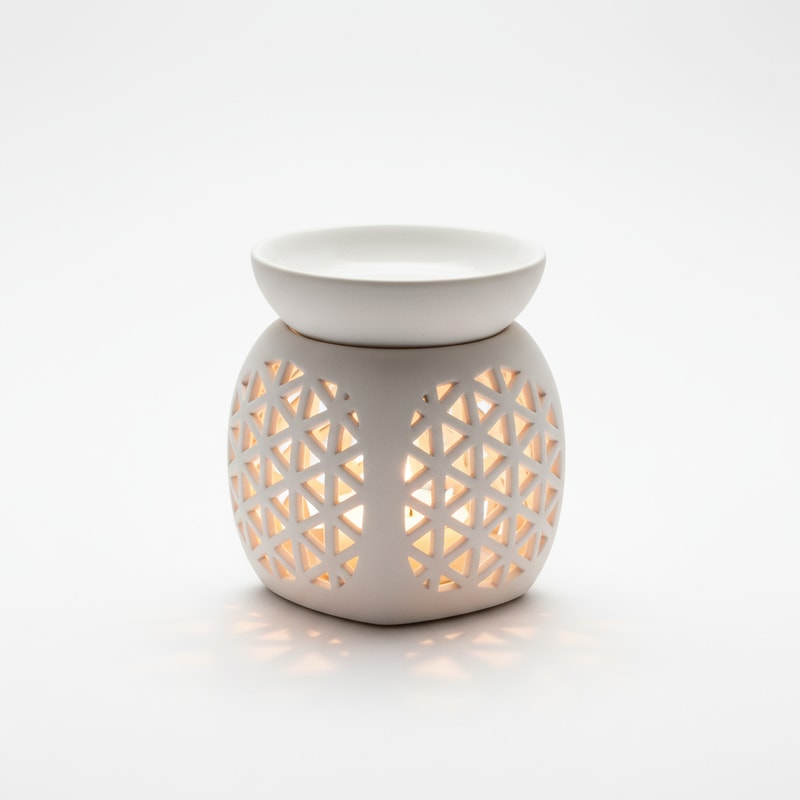 Ceramic Wax Warmer with Cutout Design for Ambient Light
